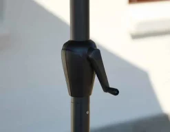 Havemøbelland Alu parasol m/krank og tilt - Ø 3 meter - Sort