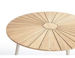 Havemøbelland DaneLine Eva Teak Havemøbelsæt - Ø150 cm - Latte